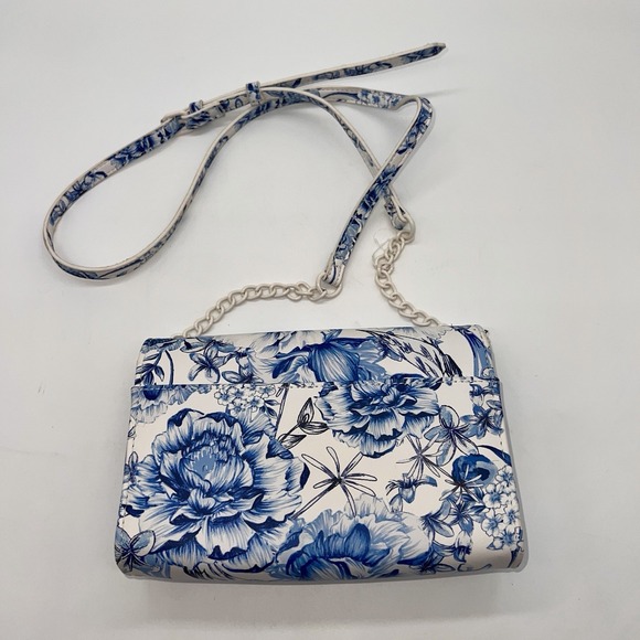 Betsey Johnson Handbags - Betsey Johnson Handbag Crossbody Blue Floral Heart Chain Strap